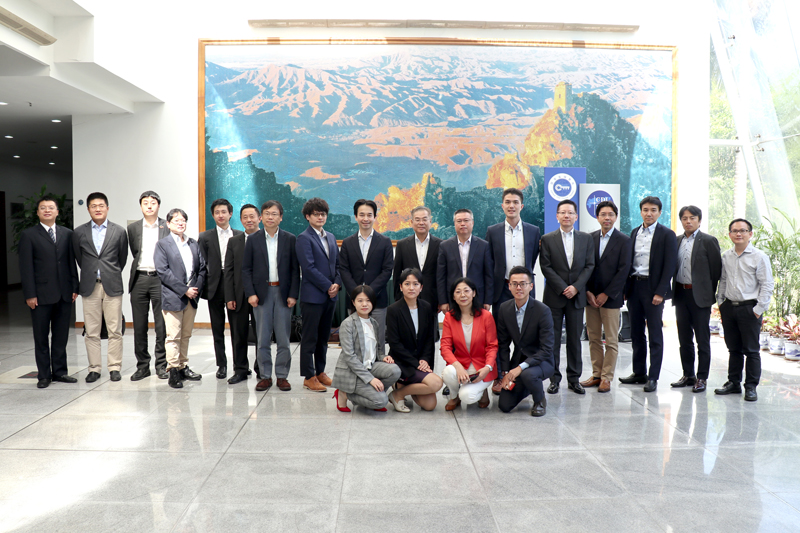 On China-Japan Cooperation for Win-Win Benefits
