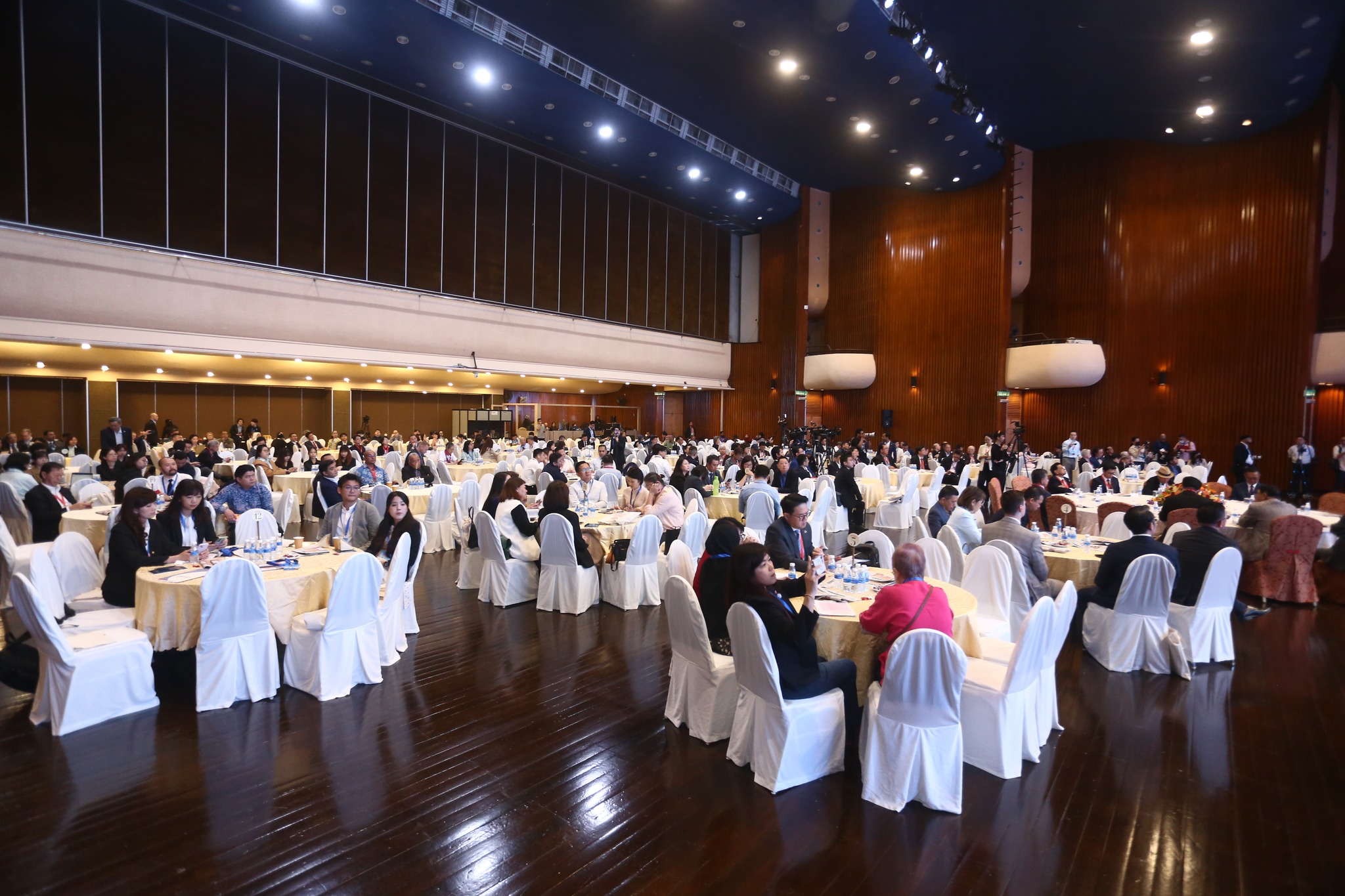 Global Chinese Economic & Technology Summit 2025