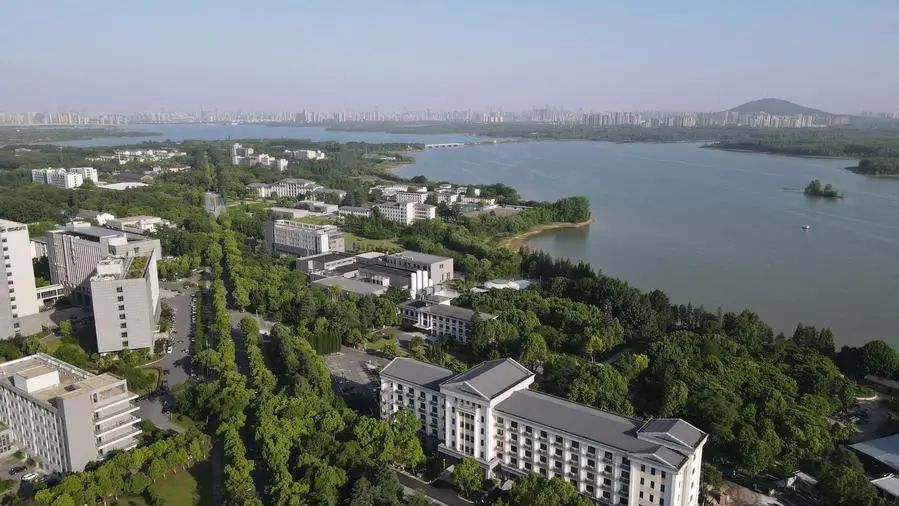 科研与慈善事业相结合：未来慈善事业深度发展之路