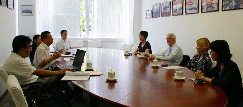 German Consul-General Visited