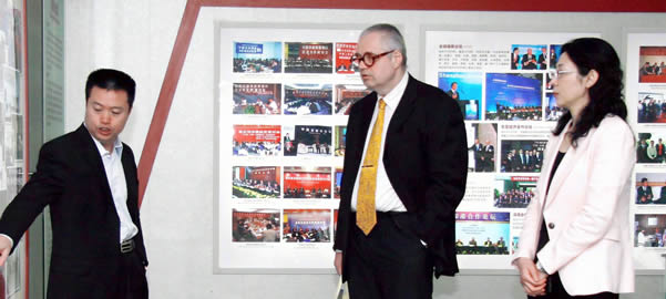 German Consul-General Visited
