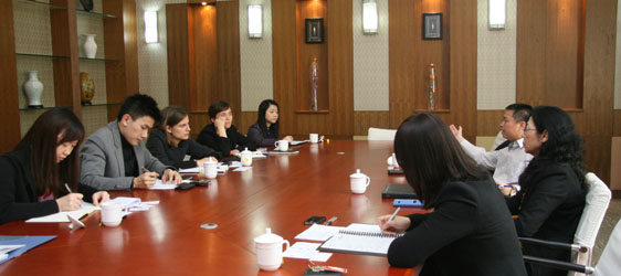 British Counselor Visited