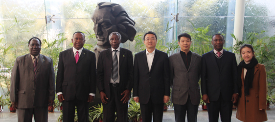 Tanzanian Officials Visited CDI
