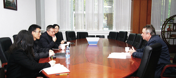 Dr. Peter Wolff from German Development Institute Visits CDI