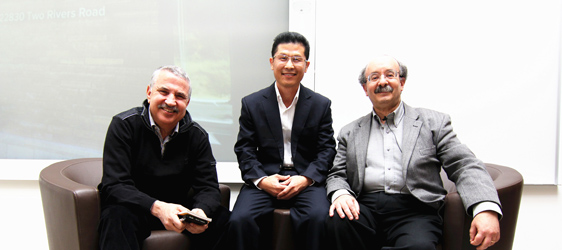 Wang Guowen Attends the Completion Ceremony of RMI Innovation Center