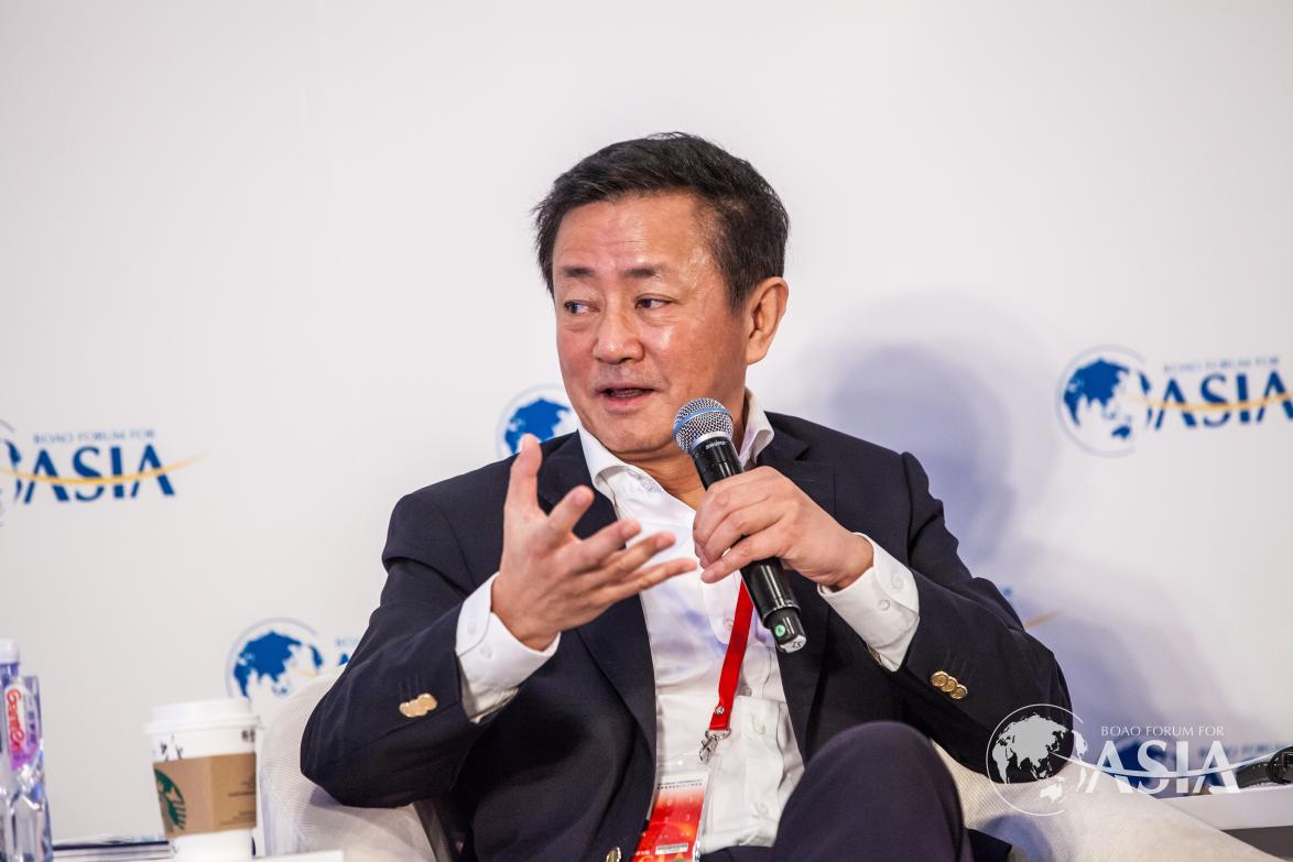 President Fan Gang Attends Boao Forum for Asia Annual Conference 2017